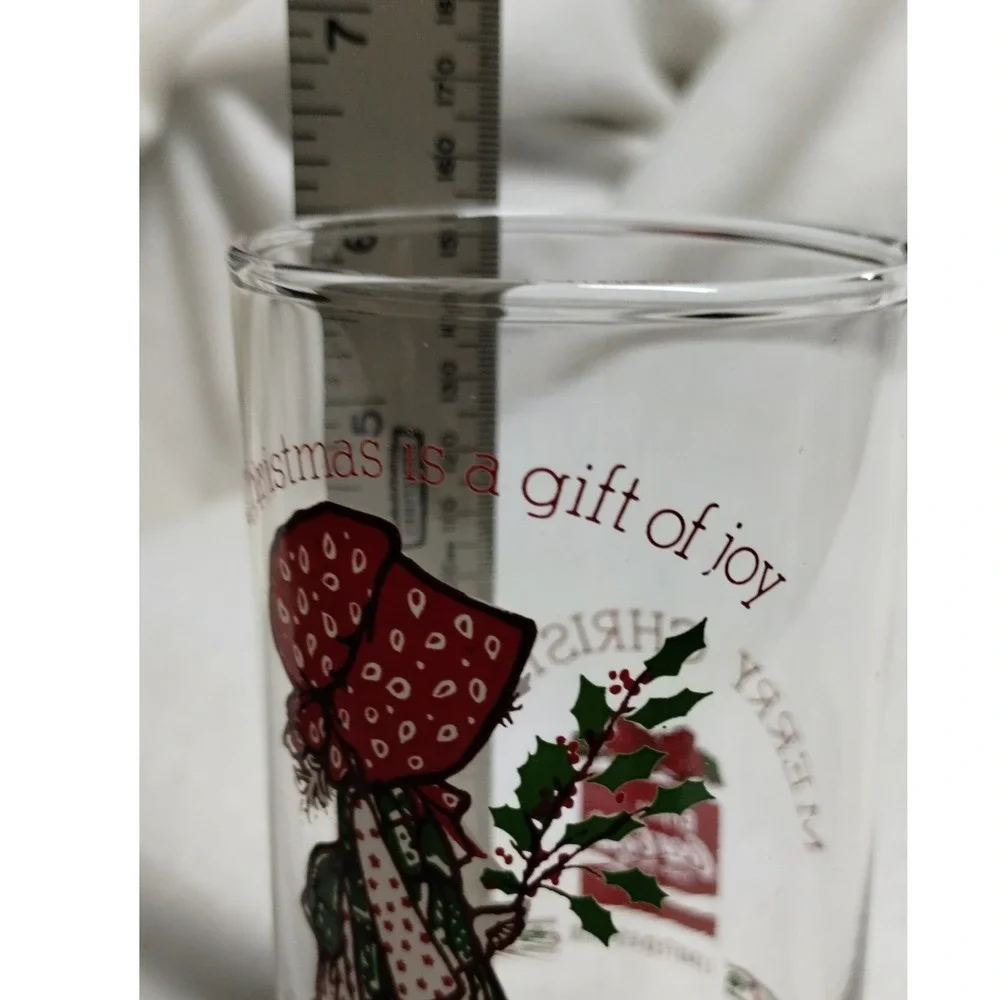 Set of‎ 2 Holly Hobbie Coca-Cola Christmas Glasses 1970s Vintage Limited Edition